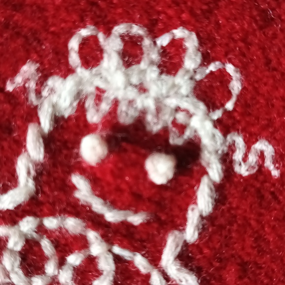 Christmas Red Vest Merino WoolEmbroidered Winter Festive Medium - Picture 11 of 13